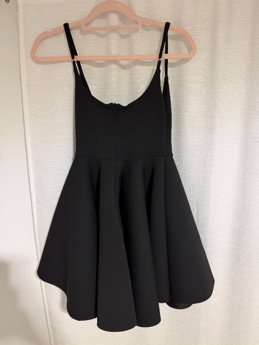 Yasmina | Black & White Bow Skater Mini Dress - Picture 3 of 5